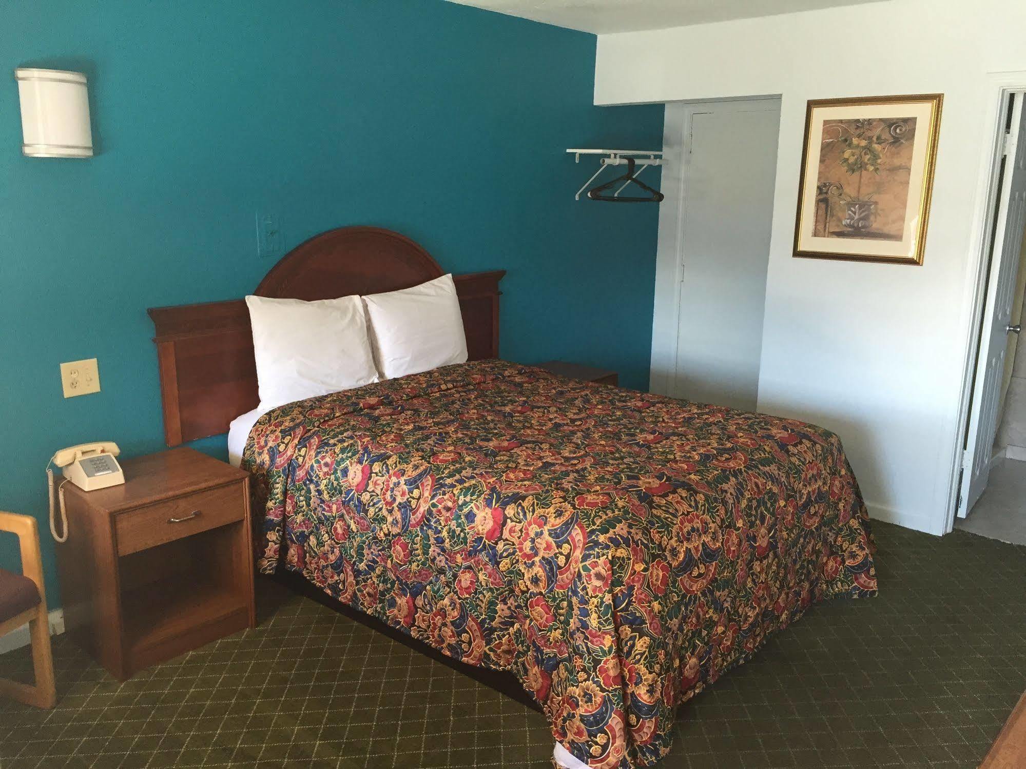 Mayo Inn Roswell Extérieur photo